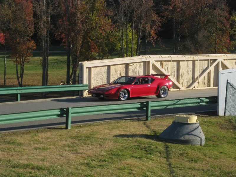 Illustration for article titled Vintage Car Porn: Heacock Classic Gold Cup 2011 at VIR (1/3)